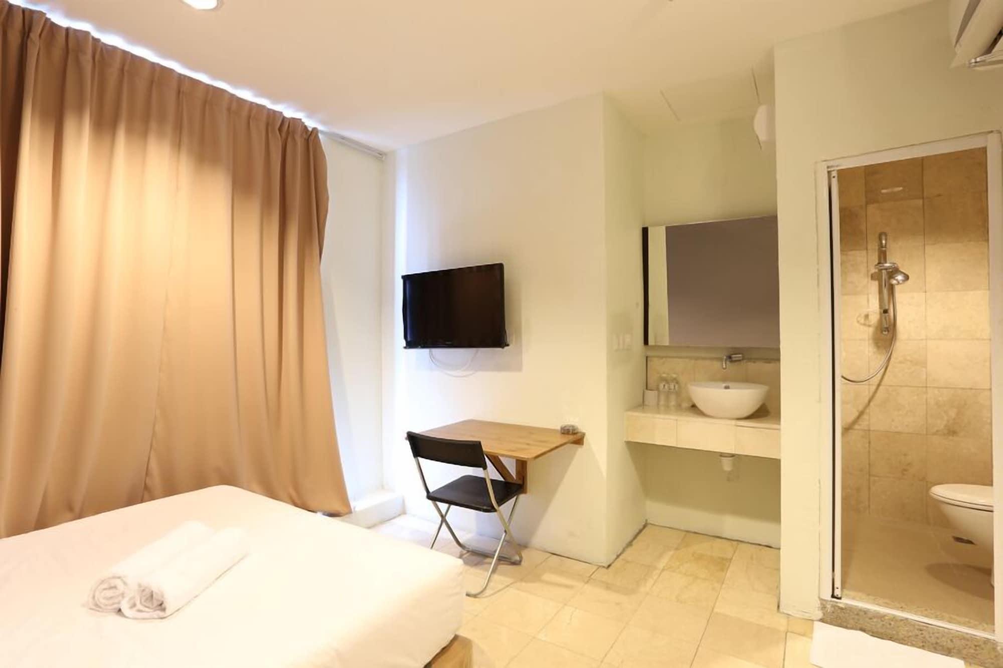 New Town Hotel Usj Sentral Субанг-Джая Экстерьер фото